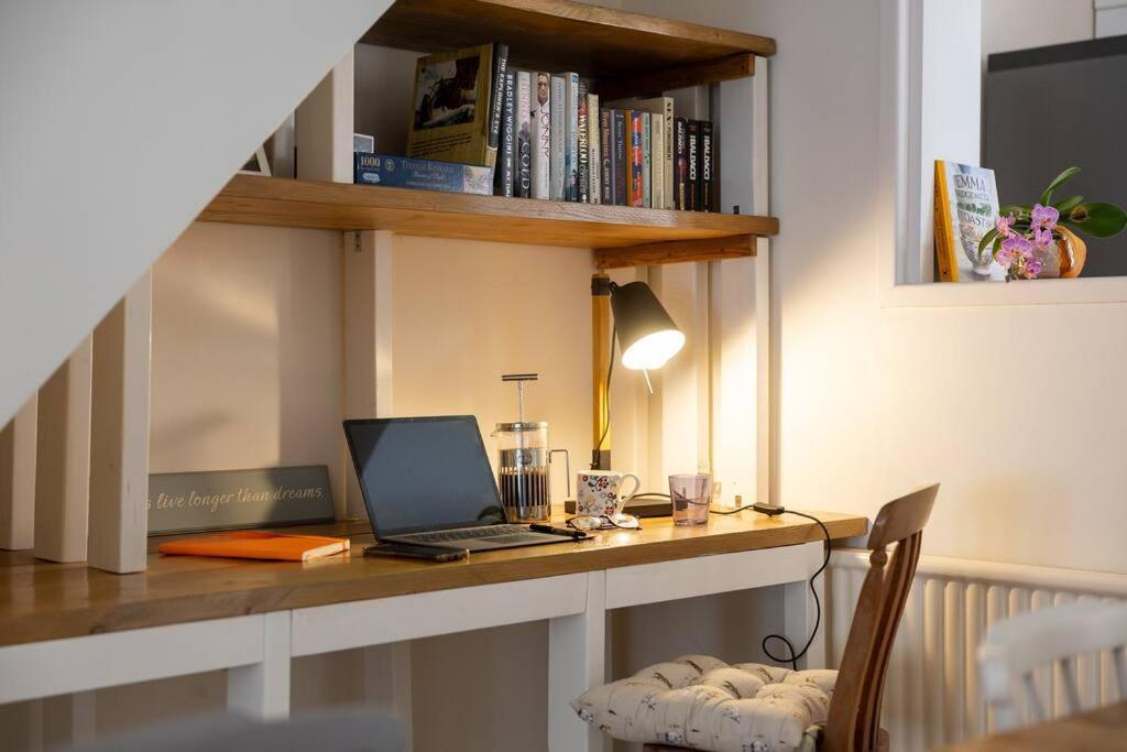 Pure B - Welcoming Bath City 3 Bed House Free Parking & Wifi Esterno foto