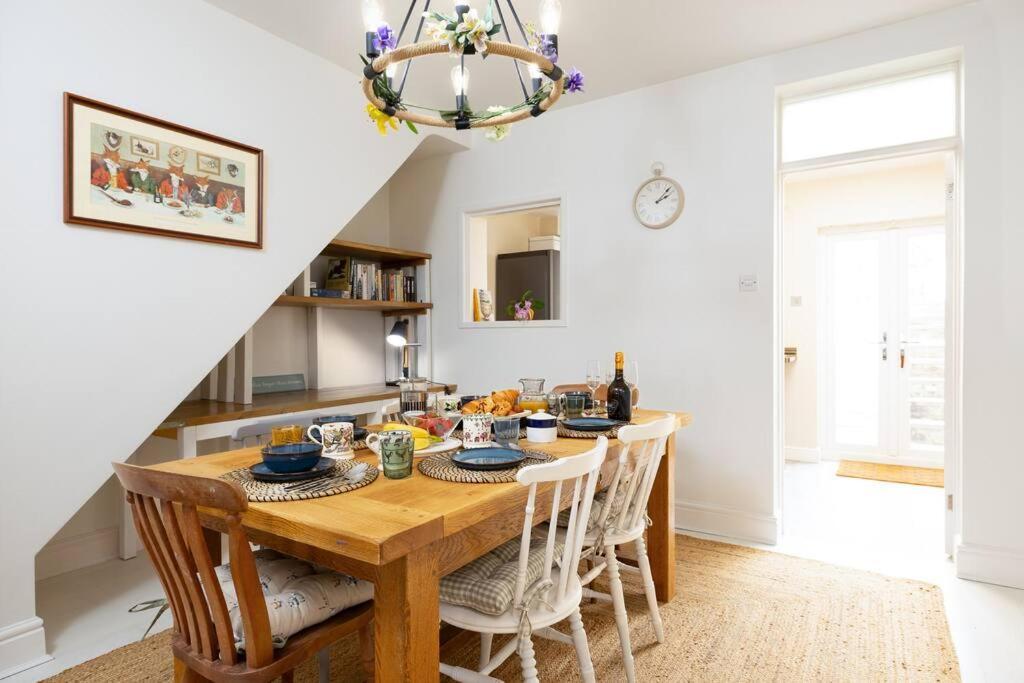Pure B - Welcoming Bath City 3 Bed House Free Parking & Wifi Esterno foto