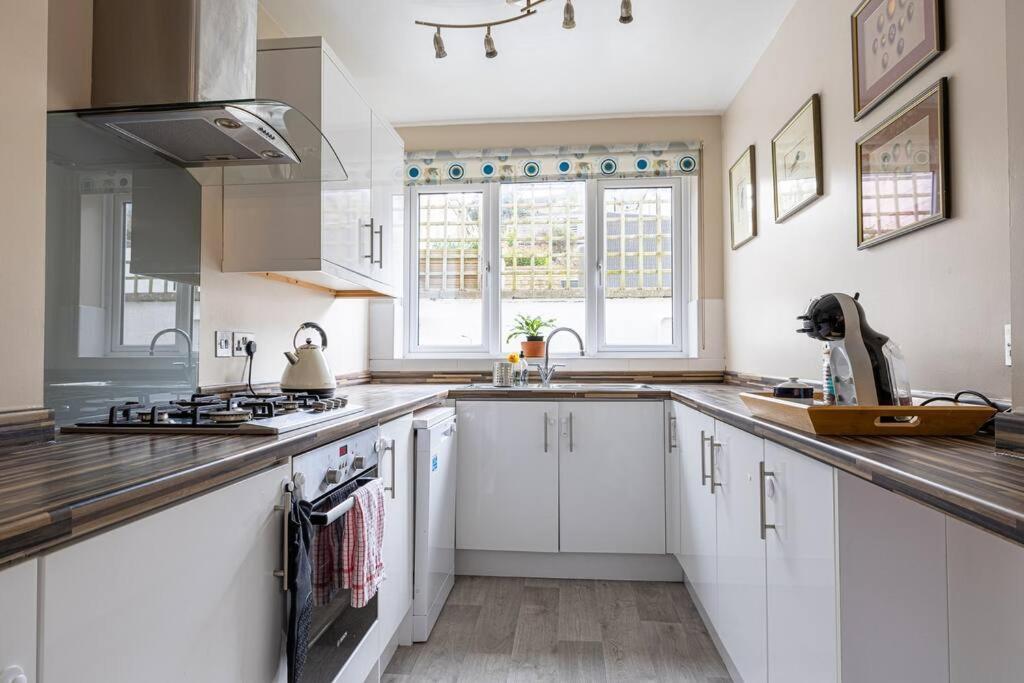 Pure B - Welcoming Bath City 3 Bed House Free Parking & Wifi Esterno foto