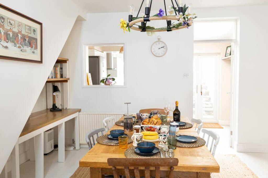 Pure B - Welcoming Bath City 3 Bed House Free Parking & Wifi Esterno foto